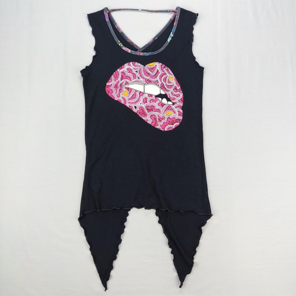 Ay Guey Tank Top Womens Small Black Lips Rhinestone Cross Back Handkerchief Hem